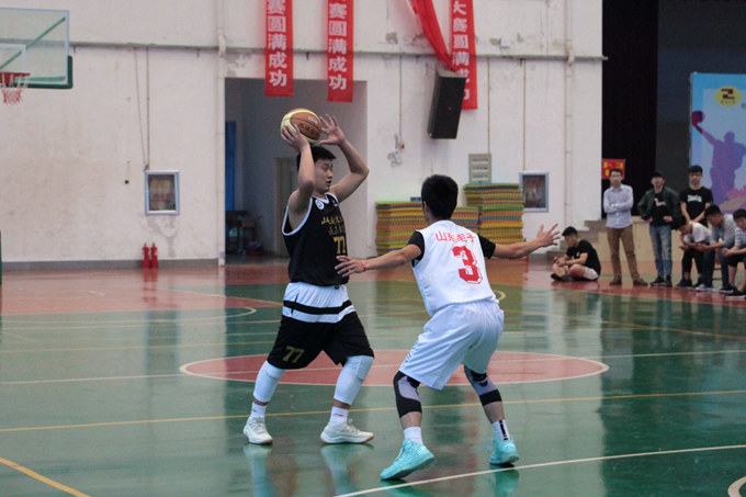 1525588425189641.jpg 篮球比赛 (2).jpg