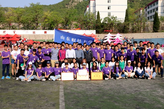 1525008617219763.jpg 学生会工作照 (5).JPG