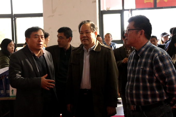 1510370023144844.jpg 20171110招聘会 (1).jpg