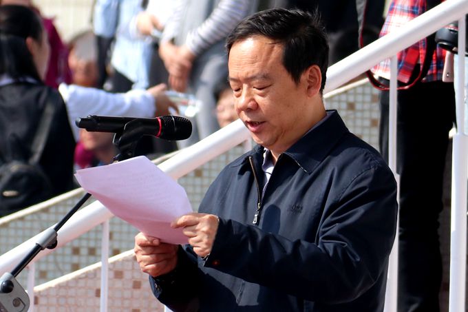 1524995715406564.jpg 20180427校运动会记者团开幕式修 (11).jpg